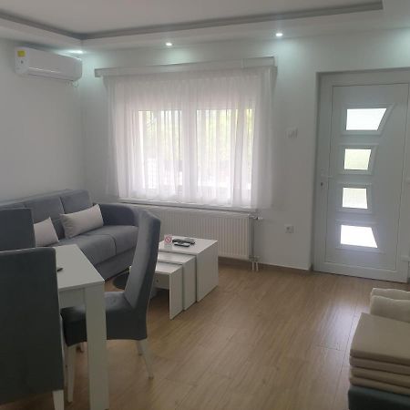 Apartmani Kruna Vrdnik Luaran gambar