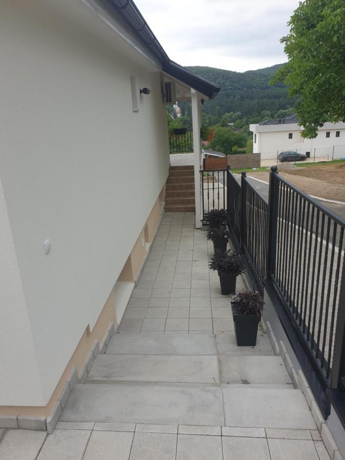 Apartmani Kruna Vrdnik Luaran gambar